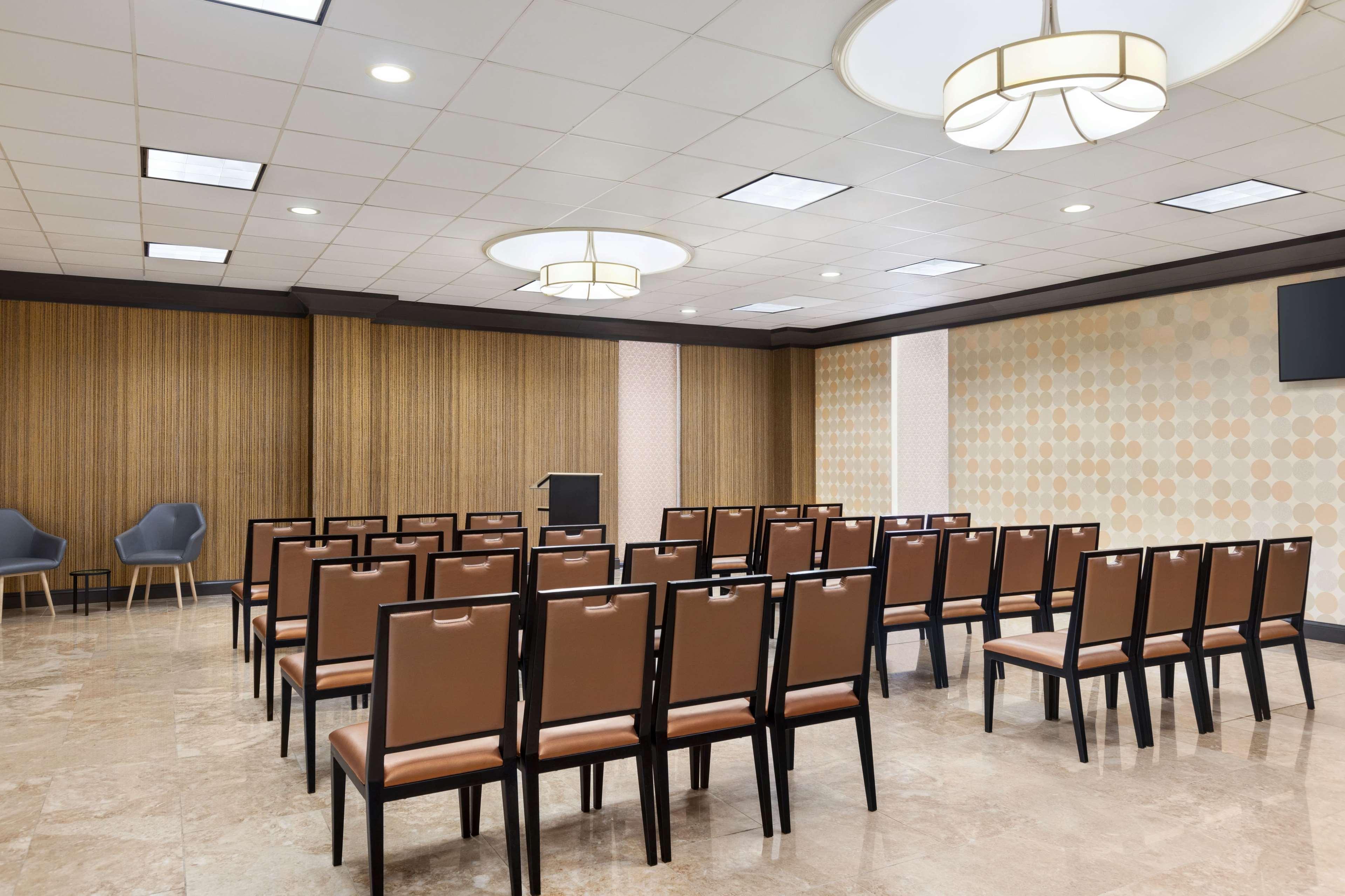 Wyndham Garden Totowa Ξενοδοχείο Εξωτερικό φωτογραφία